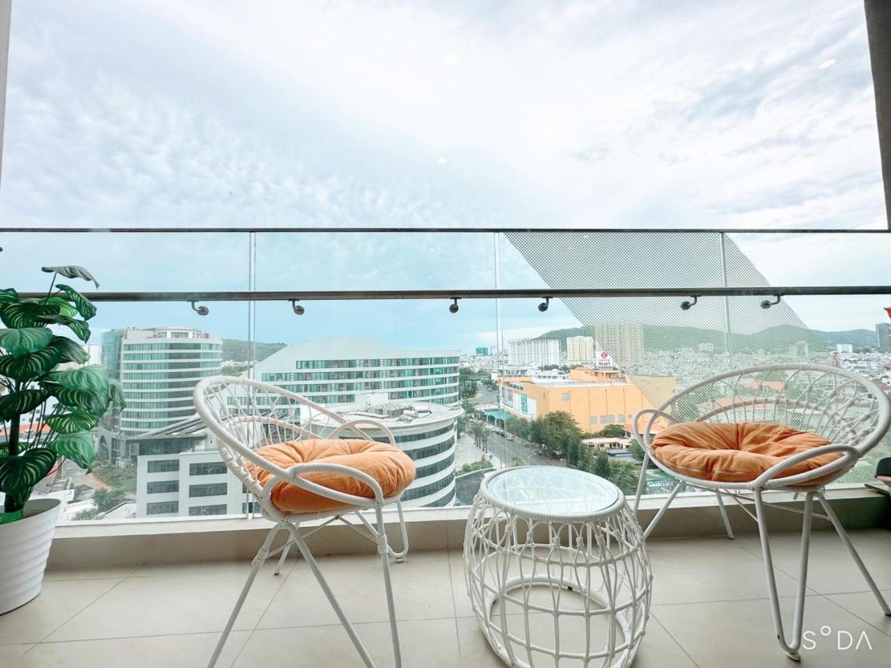Luxury The Song Happy Home Apartment Вунгтау Экстерьер фото
